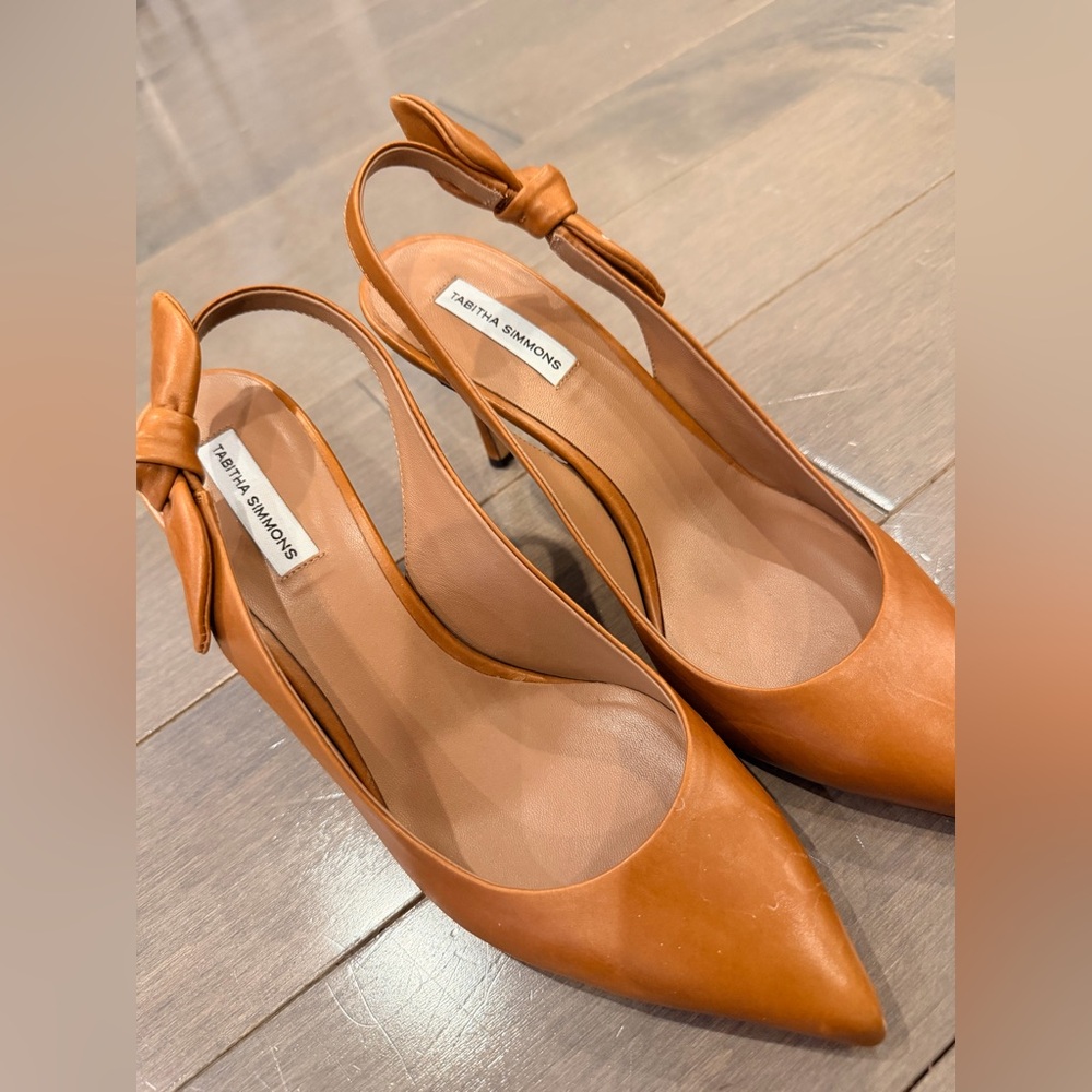 Tabitha Simmons Brown Heels with Bow Detail